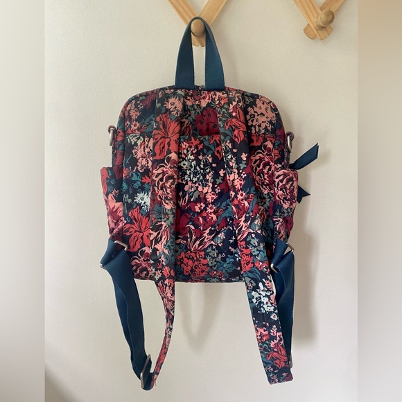 Vera Bradley Floral Backpack - Picture 5 of 6